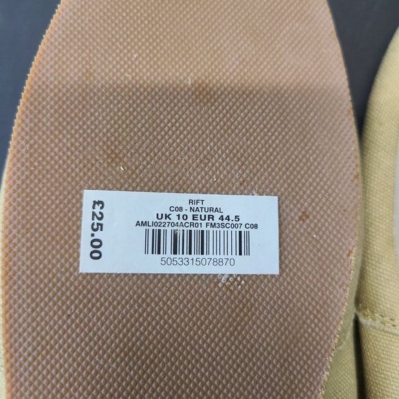 Slip-ons - Picture 8 of 8